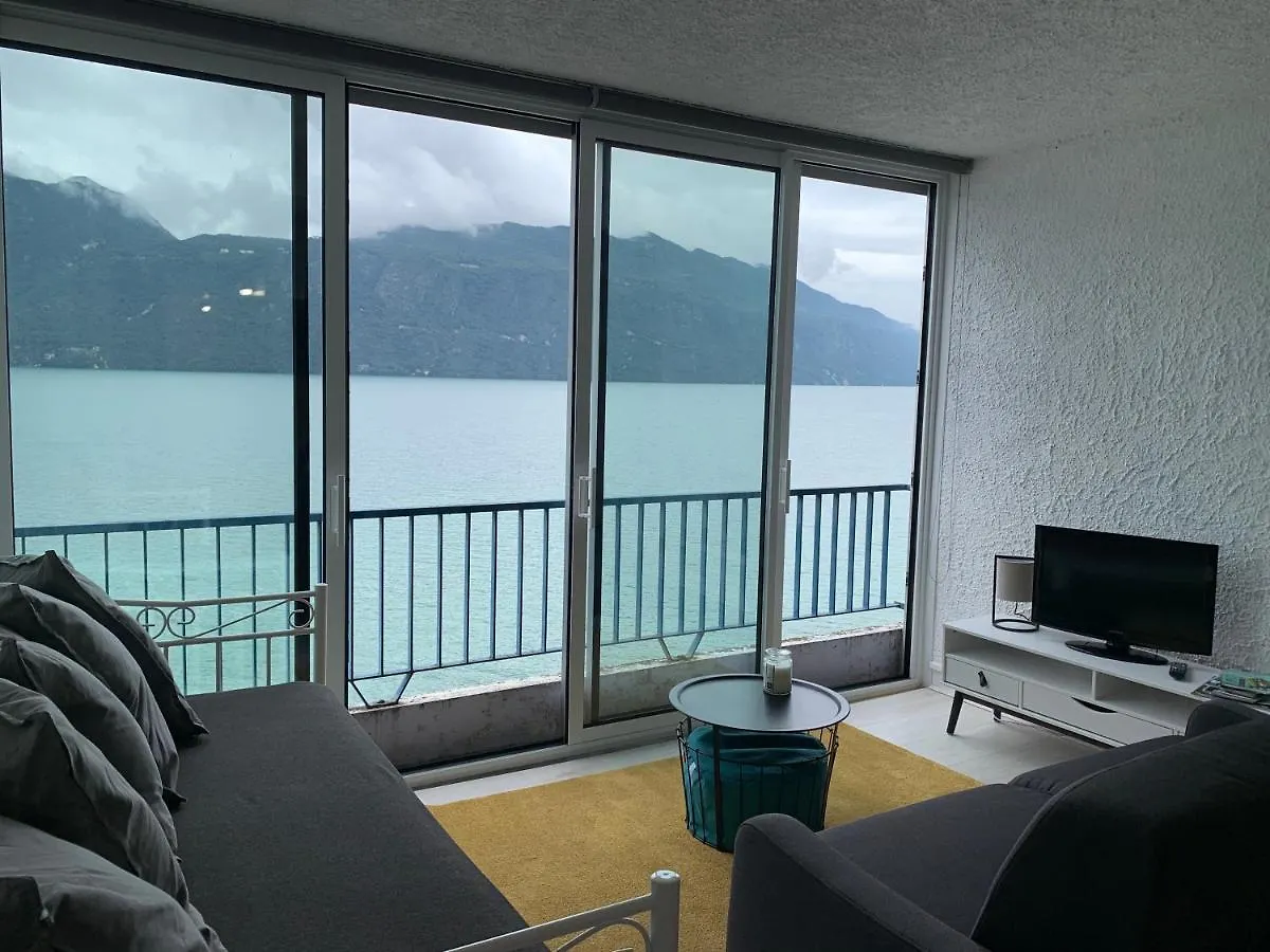 Le Lamartine, vue magnifique face au Lac du Bourget Aix-les-Bains France